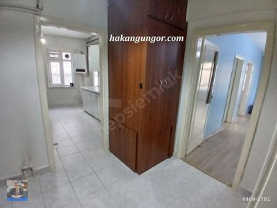 Altınpark Karşısı, Protokol Yolu Üzeri Binada, Arka Cephe, Yüksek Giriş, 2+1.. — fotoğraf 10