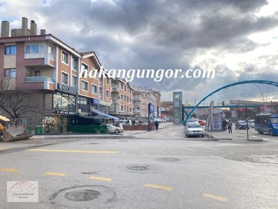 Bulvarda, Köşe Binada, Köşe Dükkân, 3 YOL Cepheli, 3 Yönlü, 3 Katlı, 290.m2.. — fotoğraf 7