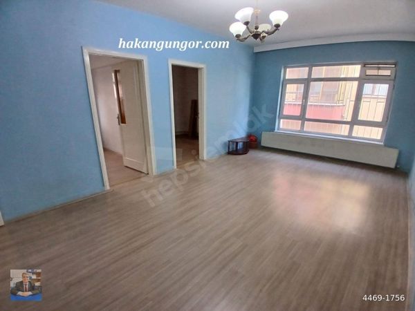 Altınpark Karşısı, Protokol Yolu Üzeri Binada, Arka Cephe, Yüksek Giriş, 2+1.. — fotoğraf 2
